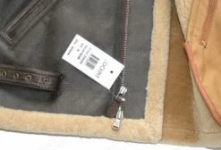 Cockpit USA RAF Fighter Weight Sheepskin Bomber Jacket Z21W010 - 2023 New Edition 40 Cockpit USA RAF Fighter Weight Sheepskin Bomber Jacket Z21W010 - 2023 New Edition -Bison Trading Shop cockpit z21w010 23 38 29